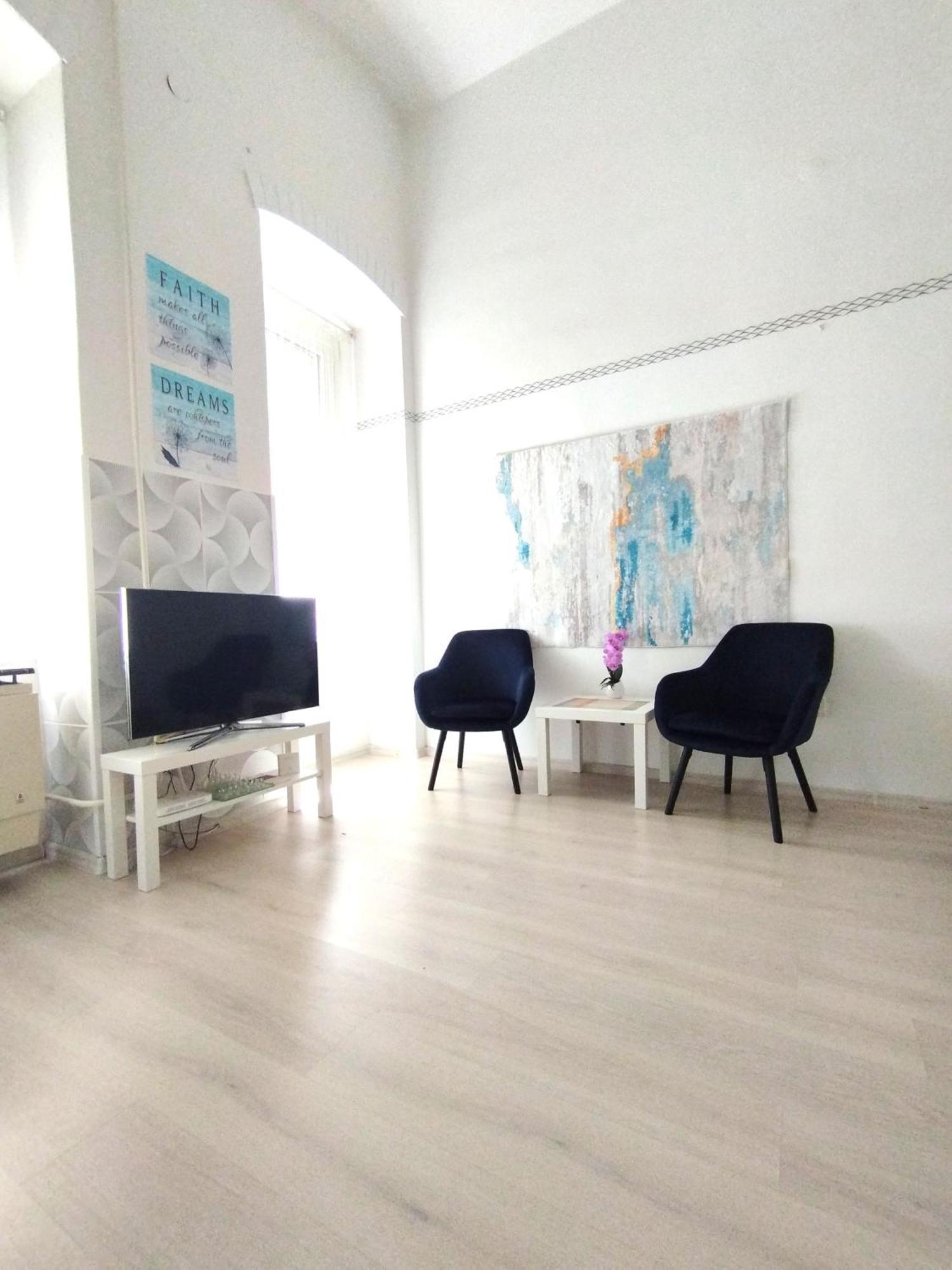 Free Parking Garage! Downtown Apartment Close To New York Cafe Будапеща Екстериор снимка